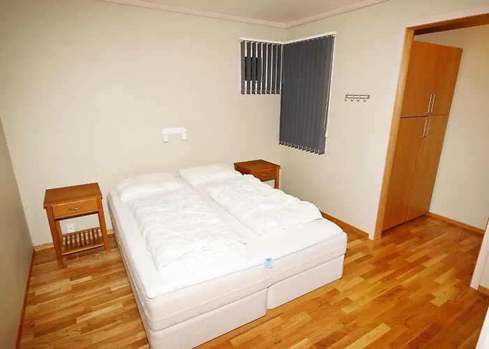 Holiday home 12 Person In Jelsa *