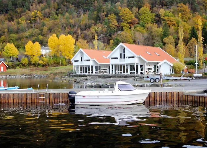 12 Person In Jelsa Holiday home